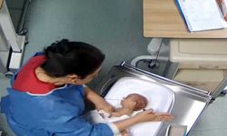 Kahramanmaraş’ta Kan Donduran Görüntüler: 5 Günlük Bebeğe Hemşire Şiddeti