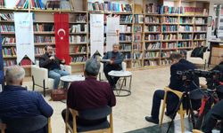 Yazar Köneçoğlu ve Süngü, Sözcüklerin Büyüsünü Edebiyatseverlerle Paylaştı