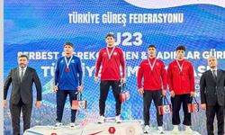 Kahramanmaraş Güreşte Türkiye Üçüncüsü