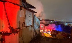 Divanlı Mahallesi’nde Ahşap Evde Yangın