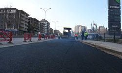 Kahramanmaraş'ta Yol Konforu İçin Asfalt Mesaisi Hız Kesmeden Sürüyor