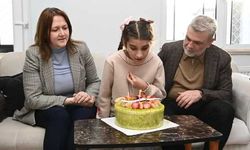 Kahramanmaraş’ta Yürek Isıtan Ziyaret: Başkan Görgel’den Emine’ye Sürpriz