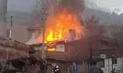 Evlerinde yangın çıkan çift öldü