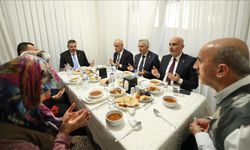 İçişleri Bakanı Çiftçi, 6 Şubat depremlerinden etkilenen Saylak ailesi ile iftar yaptı