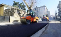 Şehit Çuhadar Ali Caddesi ve Yeni Sanayi Sitesi’nde Asfalt Onarımı