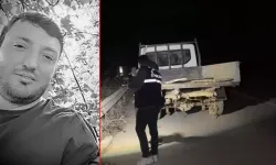 Otomobil ile kamyonet çarpıştı: 1 ölü, 2 yaralı