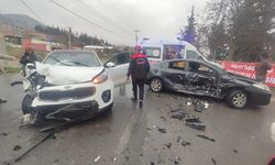 Kahramanmaraş'ta trafik kazaları: 6 yaralı