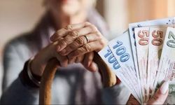 Emekli bayram ikramiyesi hesaplara yatmaya başladı mı? İşte ödeme takvimi