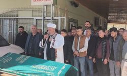 Halı Sahada Fenalaşan Selahittin Atlı Toprağa Verildi