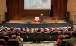 Büyükşehir’den Kadınlar Günü’nde Anlamlı Söyleşi; Kadının Aile ve Toplumdaki Önemi Konuşuldu