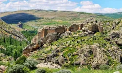 Kahramanmaraş’ta Tarihin Sessiz Tanığı Dikkat Çekiyor