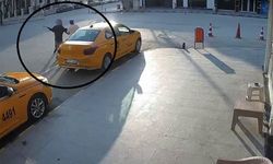 Suç makinesi önüne geleni satırla yaraladı, o anlar kameraya yansıdı