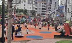 Kahramanmaraş’ta hafta sonunu fırsat bilen vatandaşlar parklara akın etti