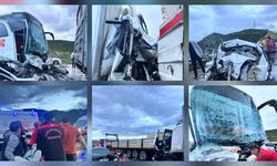 Kahramanmaraş'ta 13 araçlık zincirleme kazada 10 Kişi yaralandı