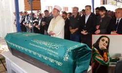 Öldürüldükten sonra cesedi yakılan Kübra, Kahramanmaraş'ta toprağa verildi