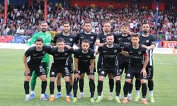 İstiklalspor’un 1. Lig hayali gelecek sezona kaldı