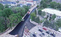 Büyükşehir, Elbistan Pınarbaşı Caddesi’nde Asfalt Serimine Başladı