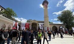 Tarihi Ulu Camii Yeniden İbadete Açıldı