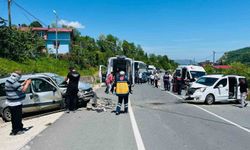 3 aracın karıştığı trafik kazası: 7 yaralı