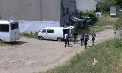 Arsada oyun oynayan çocuklar araçta ceset buldu