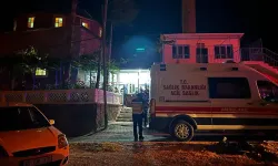 Camide tartıştığı 2 kişiyi bıçaklayarak öldürdü