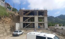 Kahramanmaraş'ta inşaattan düşen işçi ağır yaralandı