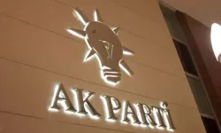 AKP'de 4 il başkanı ve yönetimi görevden alındı