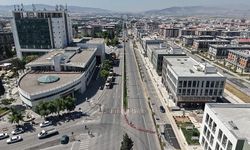 Sürücülerin Dikkatine! Azerbaycan Bulvarı’nda Altyapı Çalışması Başladı