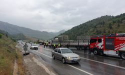 Kahramanmaraş'ta yağış sonrası kaygan yolda TIR’lar çarpıştı: 1 yaralı