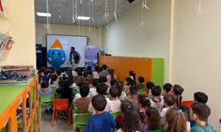 Mavi, Neşe Erberk Kreşi’nde Minik Kalplerle Buluştu