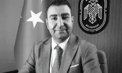 Belediye özel kalem müdürü bisikletten düşüp öldü