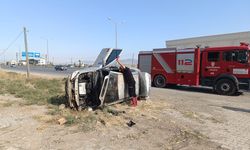 Kahramanmaraş'ta Takla Atan Otomobildeki 2 Kişi Yaralandı