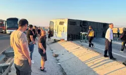Gece Yolculuğu Dehşete Döndü: 31 Yaralı