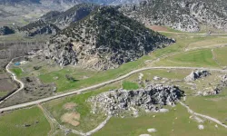 Kahramanmaraş’ta Kayalıkların Üzerinde Yüzyıllardır Ayakta