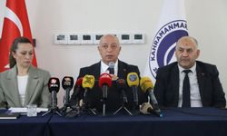 İstiklal Üniversitesi Rektörü Bakan, basın mensuplarıyla buluştu