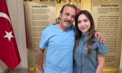 Doğduğu hastaneye doktor olarak atandı; meslektaşı babasıyla birlikte şifa dağıtıyor