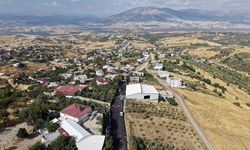 Büyükşehir, Onikişubat Kırsalında Yol Yatırımlarını Artırarak Sürdürüyor