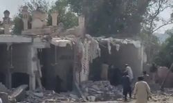Camide patlama yaşandı; 15 ölü, 50 yaralı
