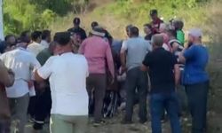 Devrilen traktörün altında kalan sürücü hayatını kaybetti