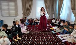 Rasim Özdenören Çocuk Kütüphanesi Miniklerle Şenlendi