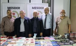 Hanifi Mahçiçek’ten Gençlere Kitap Fuarı Daveti