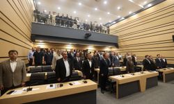 Parti Değişimi Sonrası Dulkadiroğlu Meclisi İlk Kez Toplandı