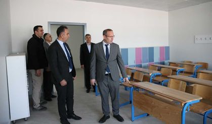 Depremlerde zarar gören Türkoğlu'ndaki iki okul daha eğitime hazır