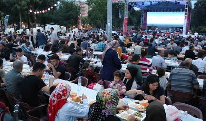 “İlçemde İftar Var” Pazarcık'ta Devam Edecek
