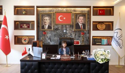 Dulkadiroğlu Belediyesi'nde Başkanlık Makamı Ecrin Nisanur Aşgan’a Emanet Edildi