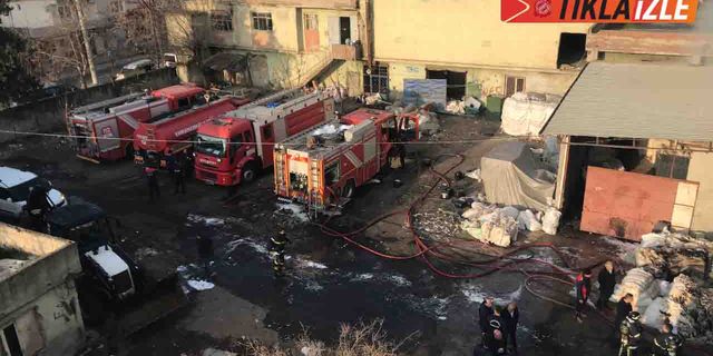 Kahramanmaraş'ta tekstil fabrikasında yangın çıktı