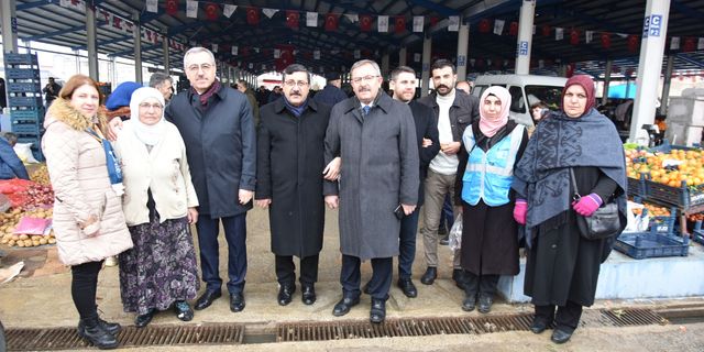 Başkan Güngör Göksun’da Esnaf ve Vatandaşlarla Bir Araya Geldi