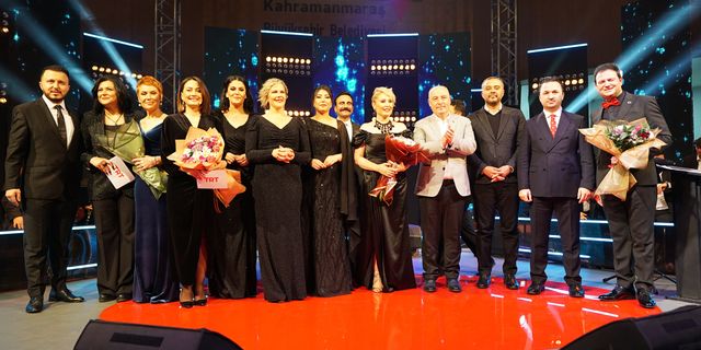 TRT Sanatçıları Müzik Ziyafeti Yaşattı