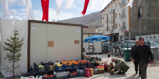 Elbistan'da 16 noktada iftar çadırı, 41 noktada aşevi hizmet veriyor