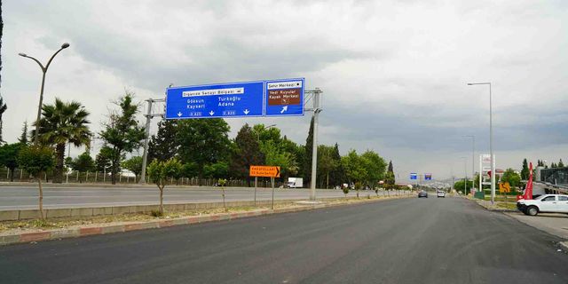 Mehmet Akif Servis Yolu Yenilendi